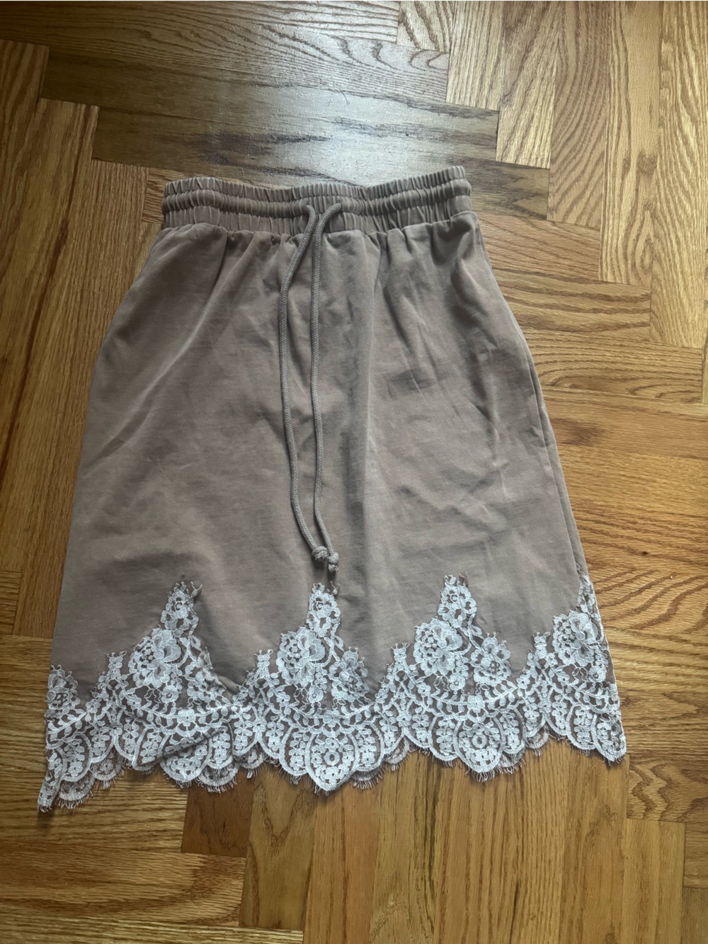 Women’s Lace-Trim Sleep Skirt - Taupe with Cream Lace